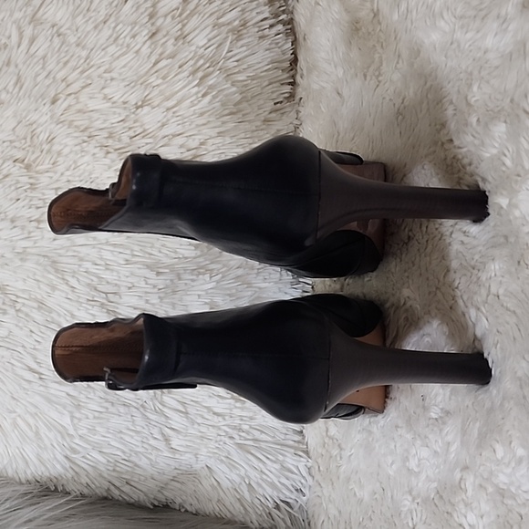 COACH CHRYSSA BOOTS - Picture 9 of 12